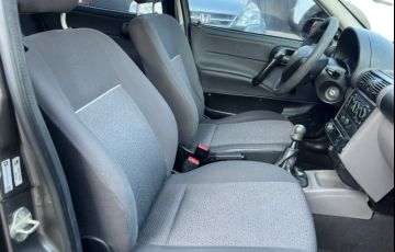 Chevrolet Classic LS 1.0 VHCE (Flex) - Foto #4