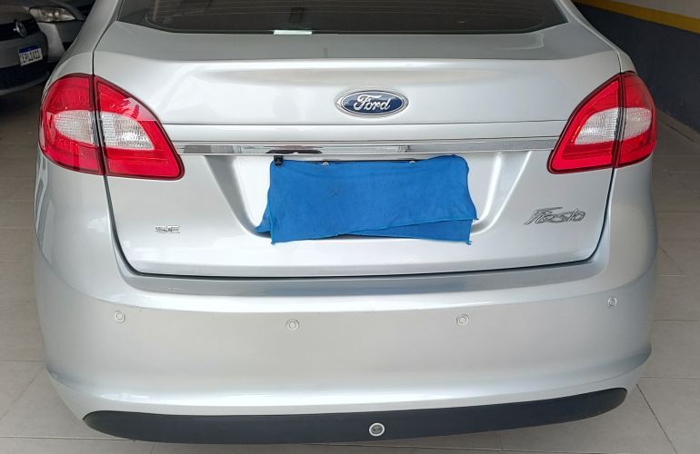 Ford Fiesta Sedan 1.6 (Flex) - Foto #2