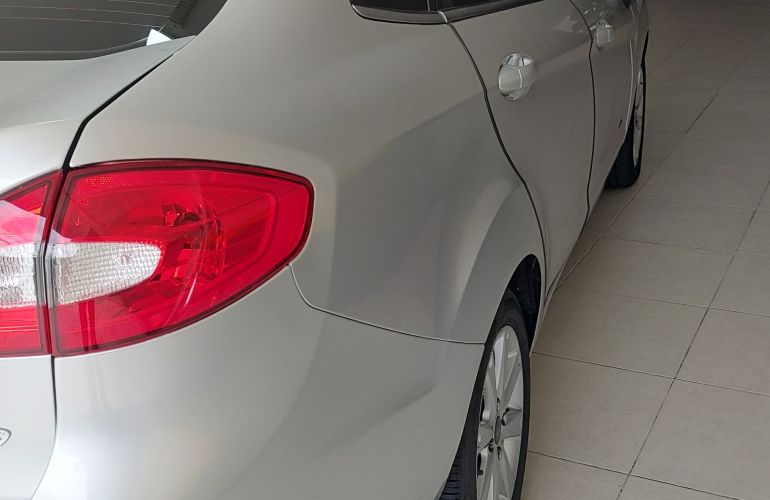 Ford Fiesta Sedan 1.6 (Flex) - Foto #7