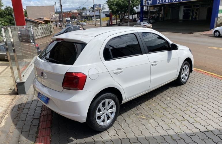 Volkswagen Gol 1.0 - Foto #4