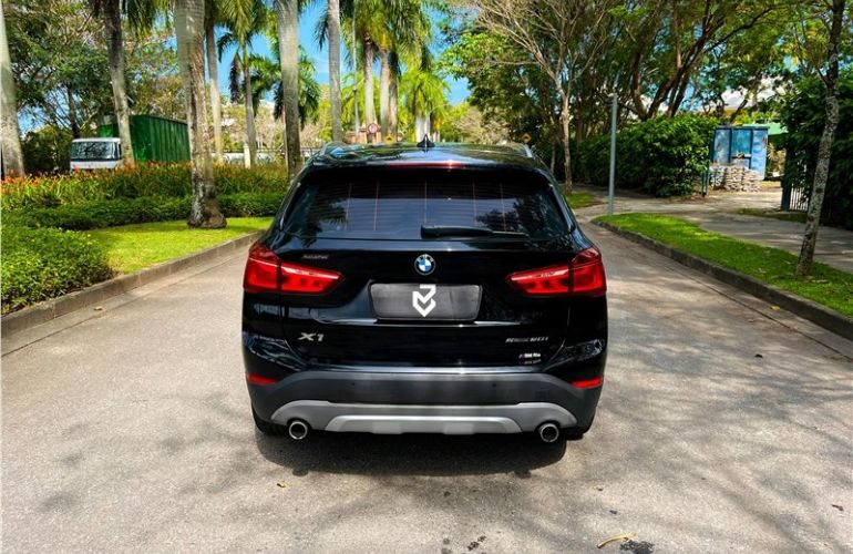 BMW X1 2.0 16V Turbo Activeflex Sdrive20i X-line 4p Automático - Foto #8