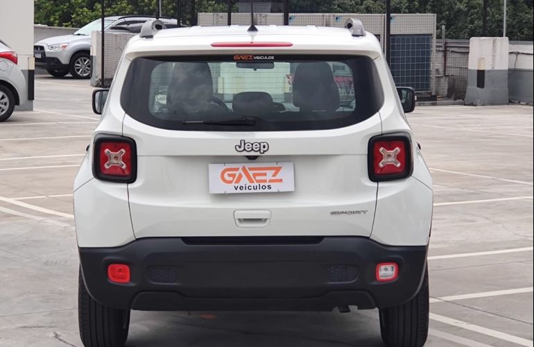 Jeep Renegade 1.8 16V Sport - Foto #6
