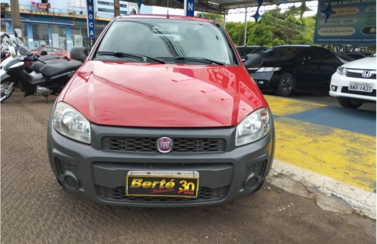 Fiat Strada Working 1.4 (Flex) (Cabine Simples) - Foto #2