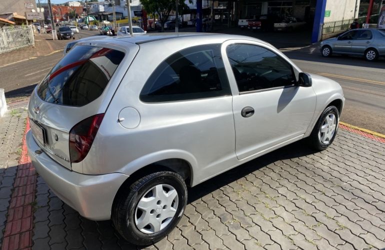 Chevrolet Celta LS 1.0 (Flex) 2p - Foto #4