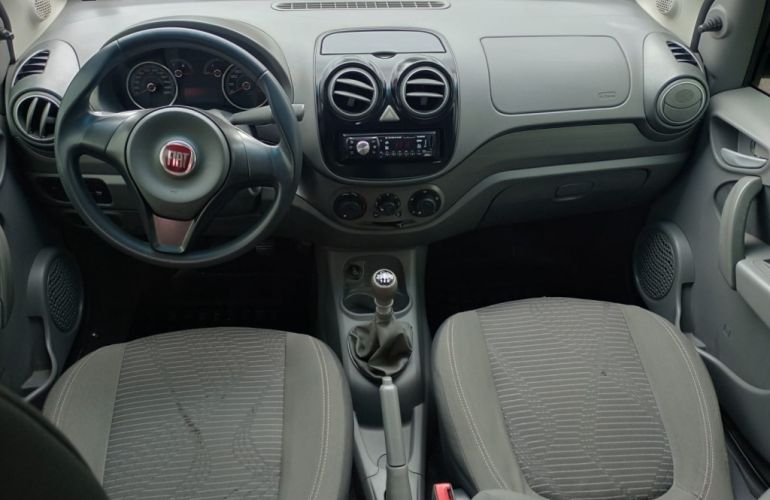Fiat Palio Attractive 1.0 Evo (Flex) - Foto #4