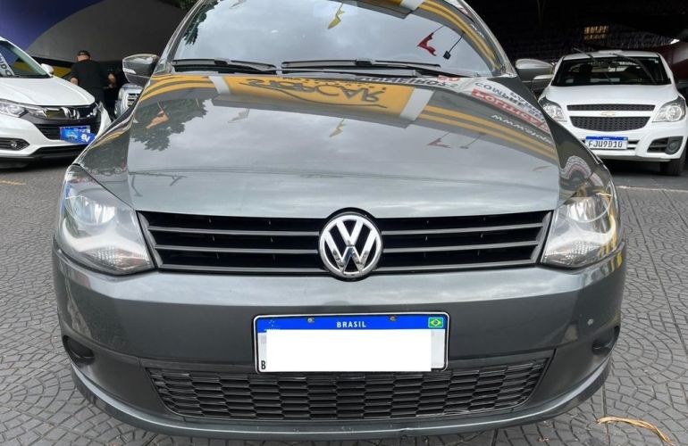 Volkswagen Fox 1.0 Mi Trend 8v - Foto #3