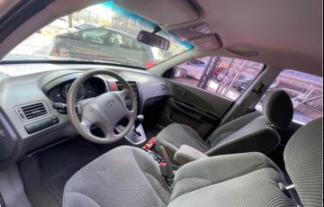 Hyundai Tucson GLS 2.0 16V (aut) - Foto #3
