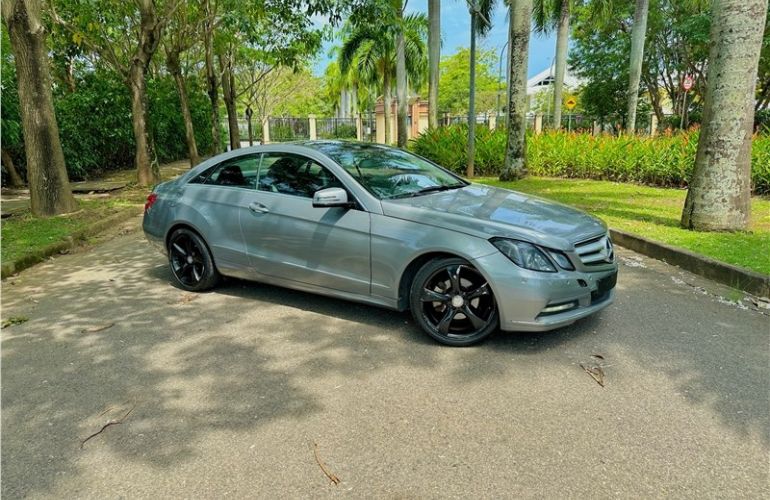 Mercedes-Benz E 250 1.8 Cgi Coupé 16V Gasolina 2p Automático - Foto #4
