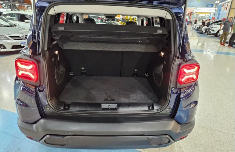 Jeep Renegade 1.3 T270 Turbo Longitude - Foto #10