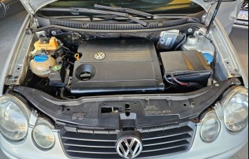 Volkswagen Polo Sedan 1.6 Mi Evidence 8v - Foto #6