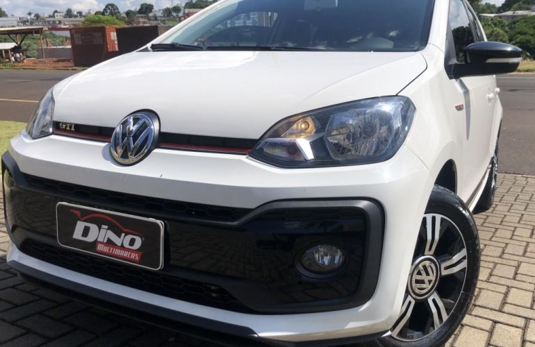 Volkswagen up! 1.0 TSI Connect - Foto #7