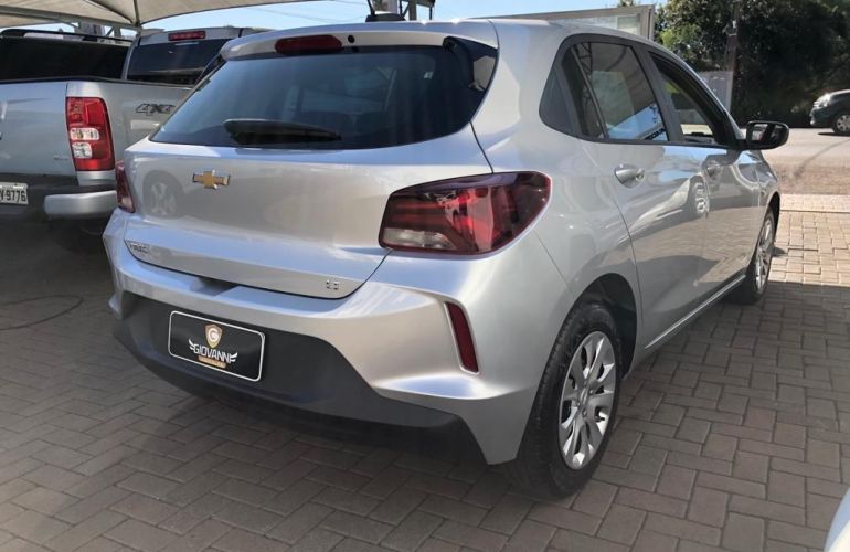 Chevrolet Onix Plus 1.0 LT - Foto #5