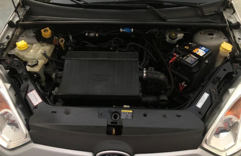 Ford Fiesta Hatch Class 1.6 (Flex) - Foto #9