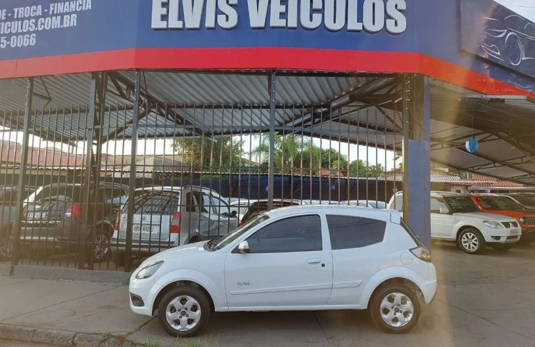 Ford Ka 1.0 MPi 8v - Foto #1