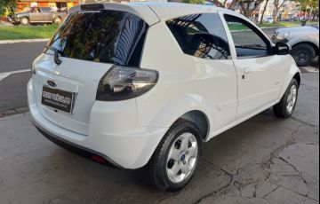Ford Ka 1.0 MPi 8v - Foto #5