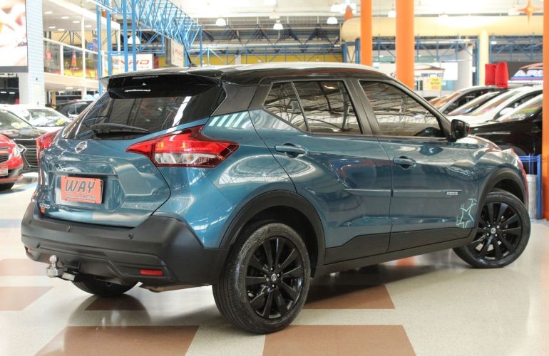 Nissan Kicks 1.6 16V Flexstart Uefa Champions League - Foto #2