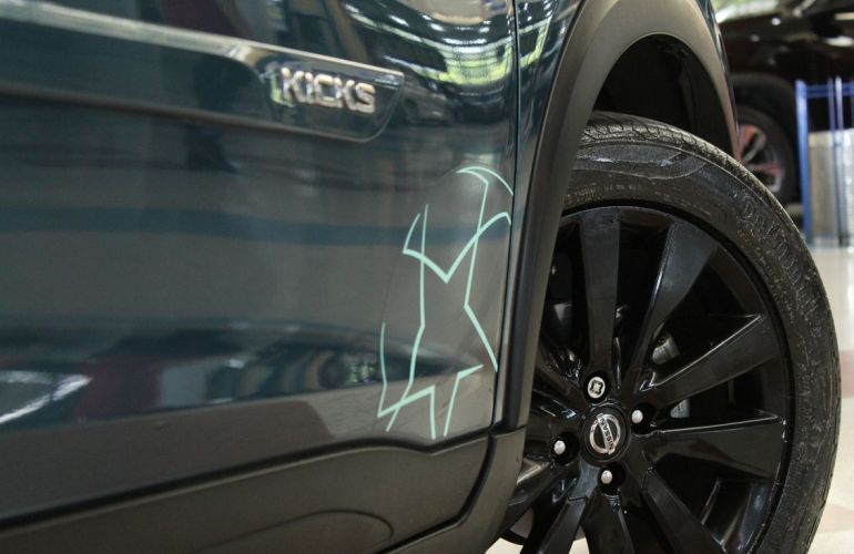 Nissan Kicks 1.6 16V Flexstart Uefa Champions League - Foto #10