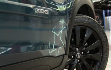Nissan Kicks 1.6 16V Flexstart Uefa Champions League - Foto #10
