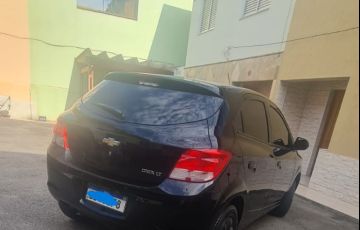 Chevrolet Onix 1.0 LT SPE/4 - Foto #4