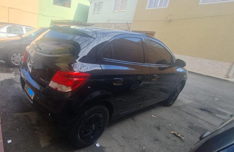 Chevrolet Onix 1.0 LT SPE/4 - Foto #6