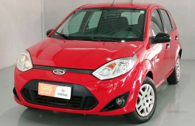 Ford Fiesta Hatch 1.0 - Foto #2