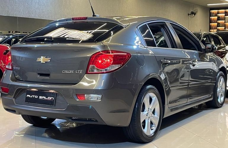 Chevrolet Cruze 1.8 LTZ Sport6 16v - Foto #4