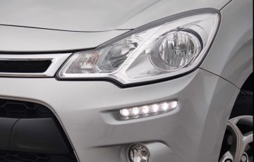 Citroën C3 1.6 VTi 120 Exclusive Eat6 - Foto #3