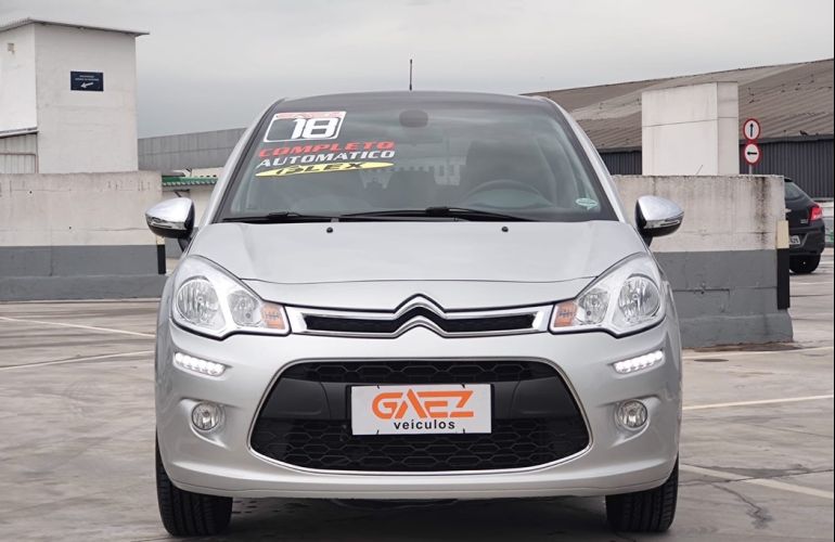 Citroën C3 1.6 VTi 120 Exclusive Eat6 - Foto #4