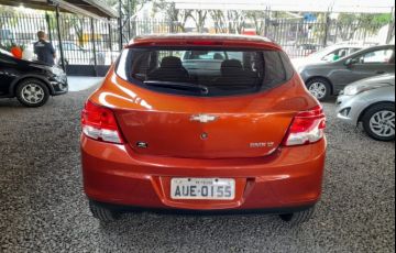 Chevrolet Onix 1.0 LT - Foto #5