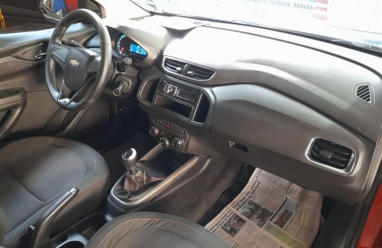 Chevrolet Onix 1.0 LT - Foto #10