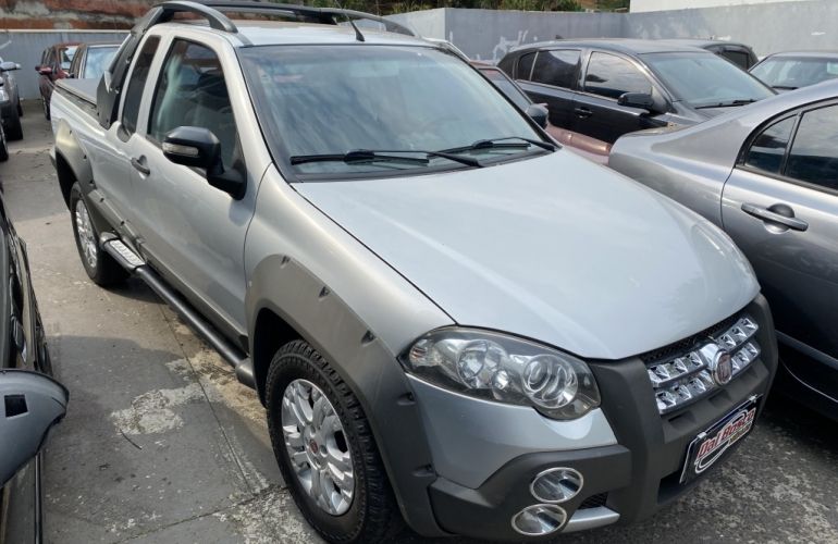 Fiat Strada Adventure 1.8 16V (Flex) (Cabine Estendida) - Foto #2