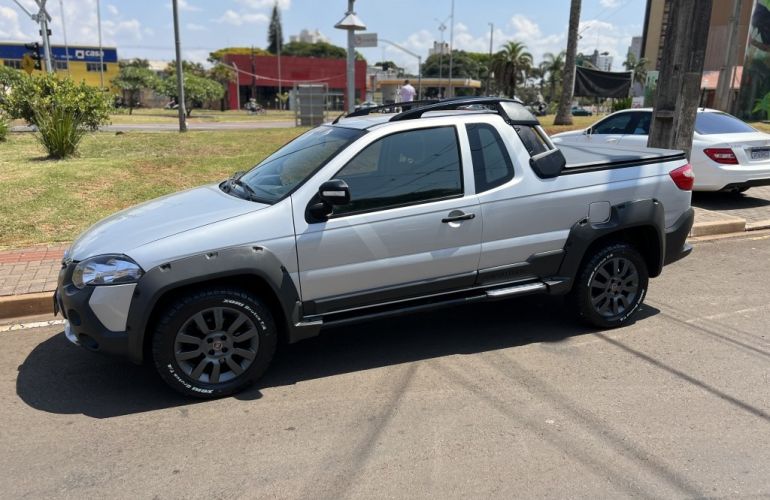 Fiat Strada Adventure Locker 1.8 16V (Cabine Estendida) - Foto #2
