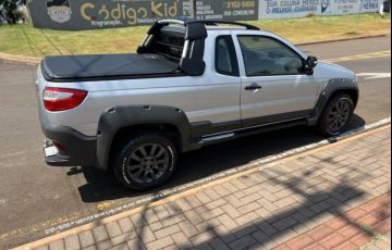 Fiat Strada Adventure Locker 1.8 16V (Cabine Estendida) - Foto #7