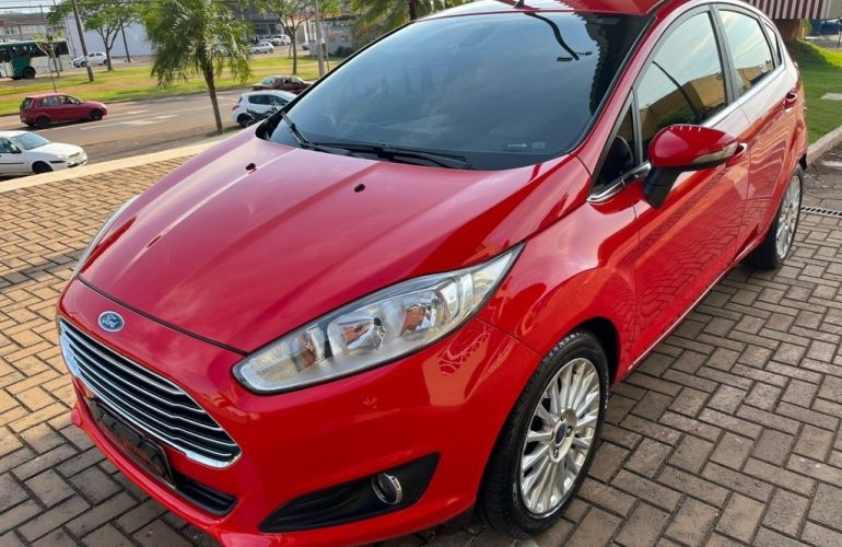 Ford New Fiesta Titanium 1.6 16V PowerShift - Foto #2
