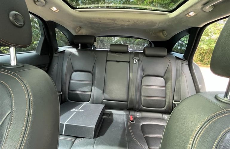 Jaguar F-pace 2.0 16V Turbo Diesel Prestige AWD 4p Automático - Foto #9