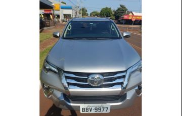 Toyota SW4 2.8 TDI SRX 5L 4x4 (Aut) - Foto #8