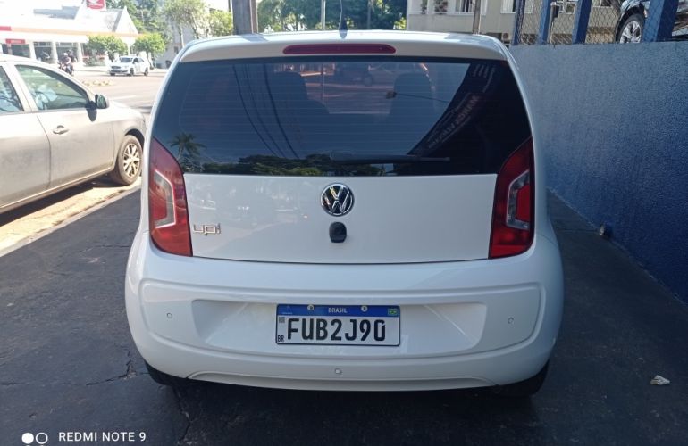 Volkswagen Up! 1.0 12v E-Flex high up! - Foto #5