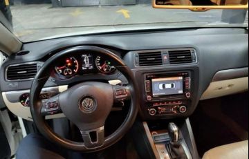 Volkswagen Jetta 2.0t - Foto #5
