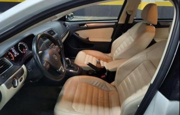 Volkswagen Jetta 2.0t - Foto #7