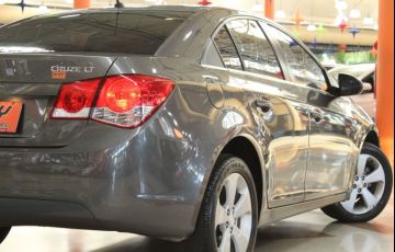 Chevrolet Cruze 1.8 LT 16V Sedan - Foto #6