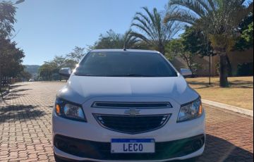 Chevrolet Onix 1.4 MPFi LT 8v