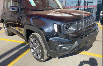 Jeep Renegade 1.3 T270 Turbo S 4x4 - Foto #2
