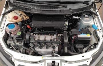 Volkswagen Voyage (G6) 1.0 TEC Total Flex - Foto #6