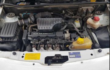 Chevrolet Montana 1.4 MPFi LS CS 8v - Foto #6