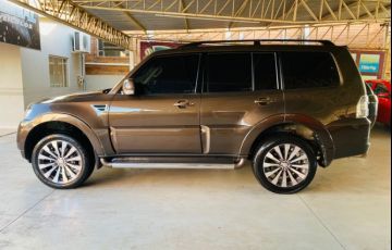 Mitsubishi Pajero 3.2 DI-D HPE S 4WD (Aut) - Foto #6