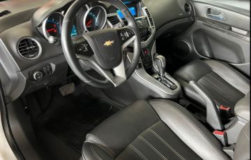 Chevrolet Cruze 1.8 LT 16V Sedan - Foto #9