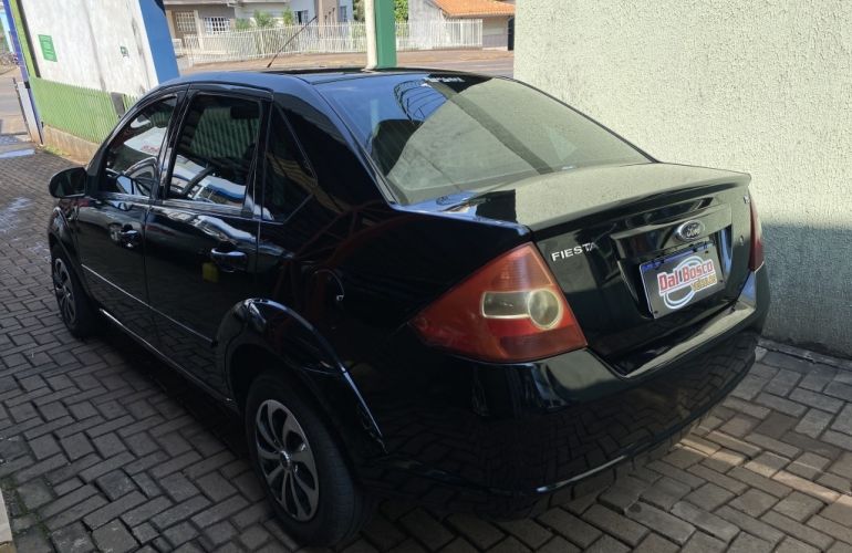 Ford Fiesta Sedan 1.6 (Flex) - Foto #3
