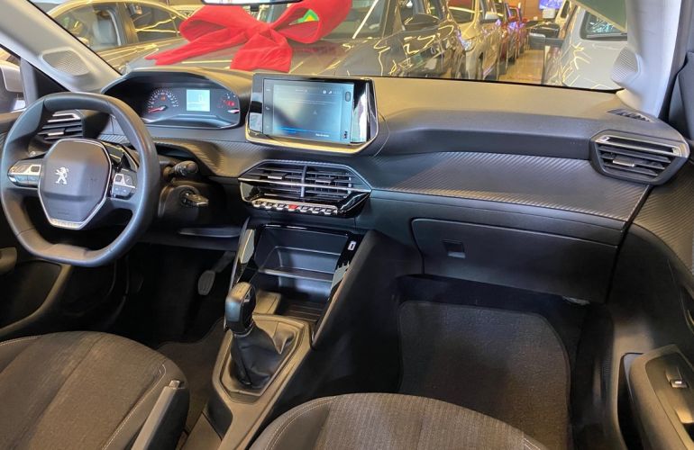 Peugeot 208 1.6 16V Like - Foto #9