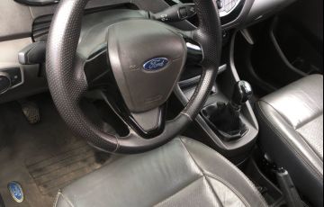 Ford Ka Sedan SE 1.0 (Flex) - Foto #6