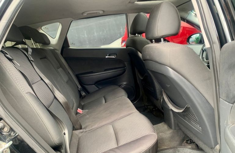 Hyundai i30 GLS 2.0 16V (aut) - Foto #5